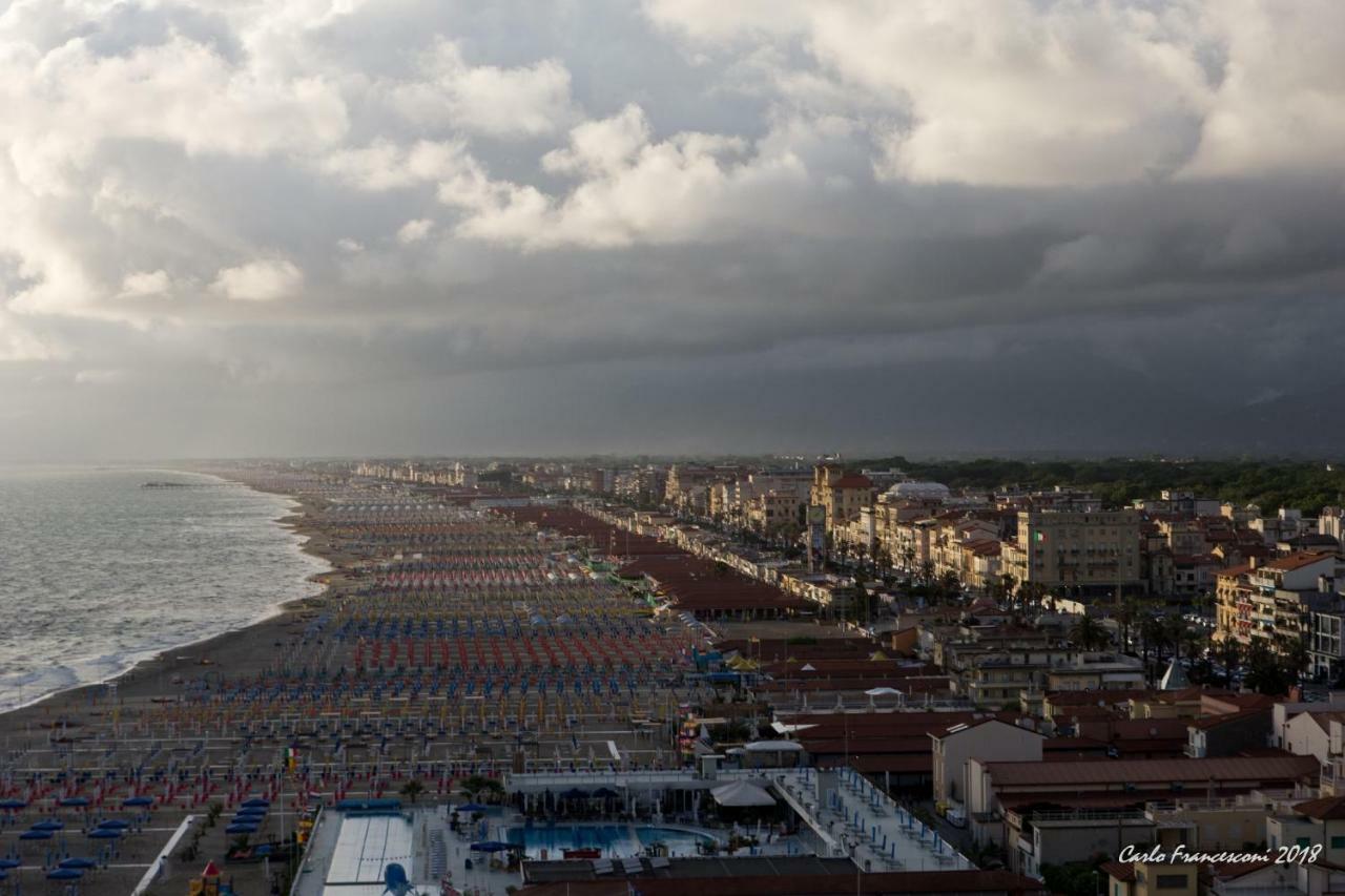 Vacanze A Viareggio Exterior foto